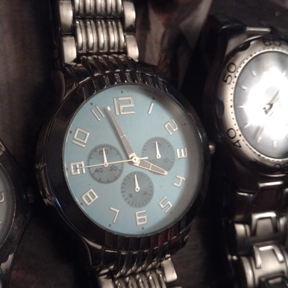Men's Watch Lot - Picture 2 of 4